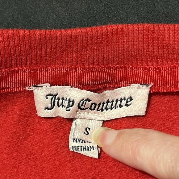 Juicy Couture Vintage Y2K Red Sparkle Glitter Bling Crest Shirt Top Womens - Picture 3 of 9